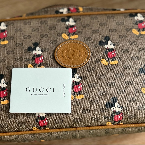 Like new never used authentic. - Picture 3 of 3